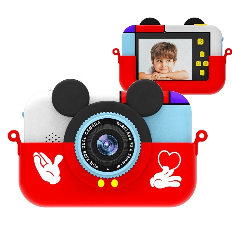 Игрушечный фотоаппарат